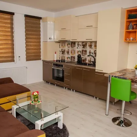 Apartment Golden 1