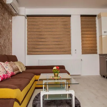 Apartment Golden 1 *